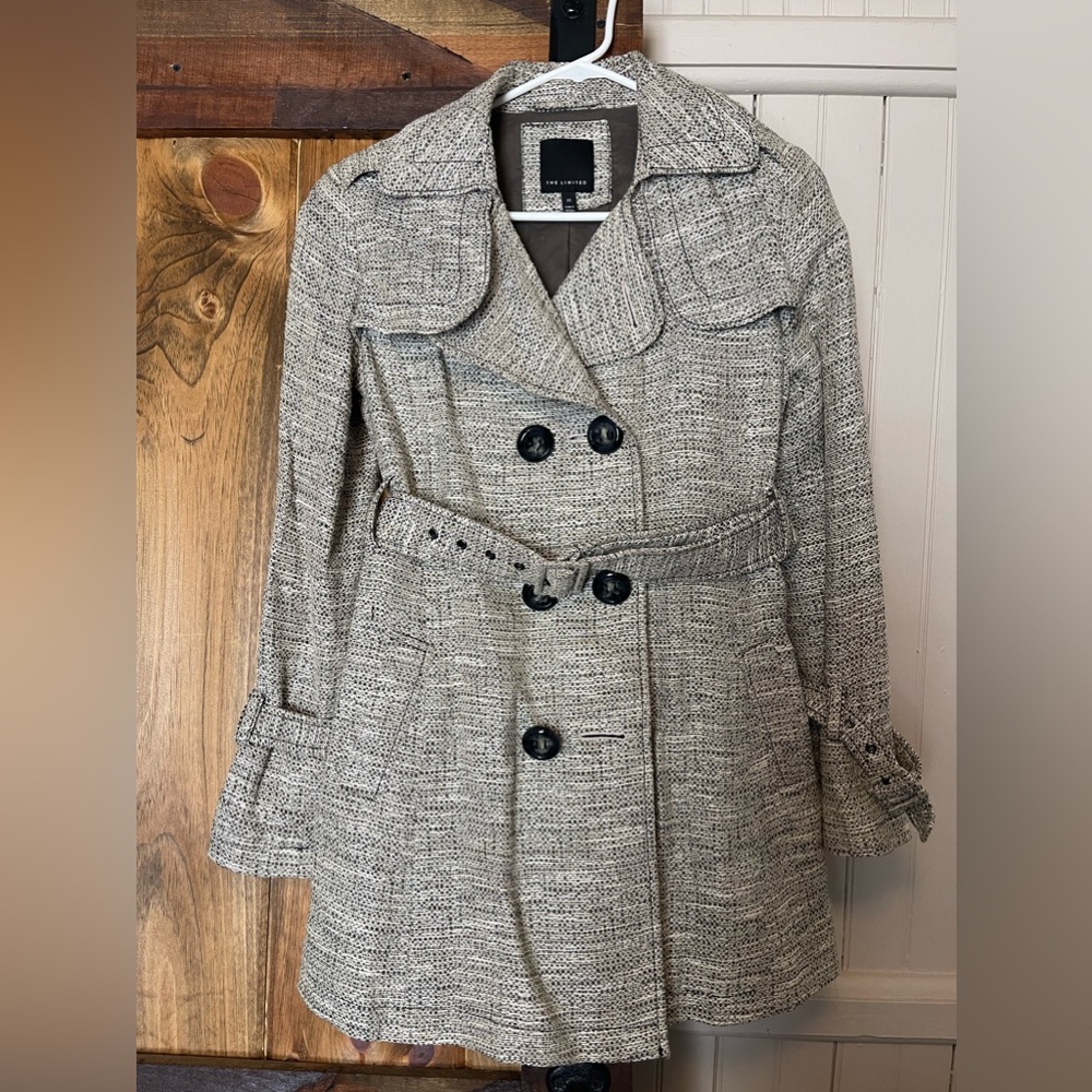Fun twist on a classic trench
